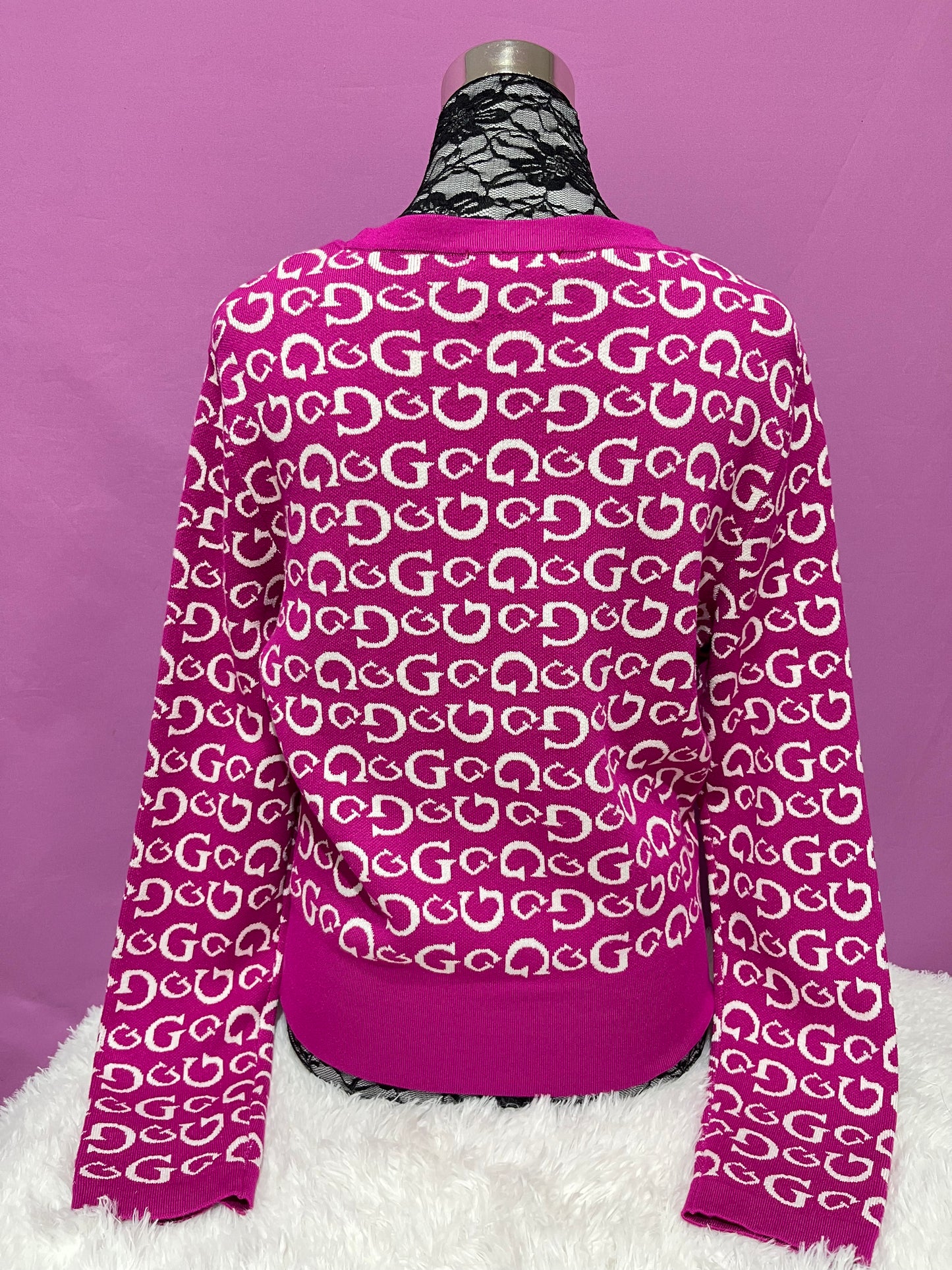 Sweater Guess