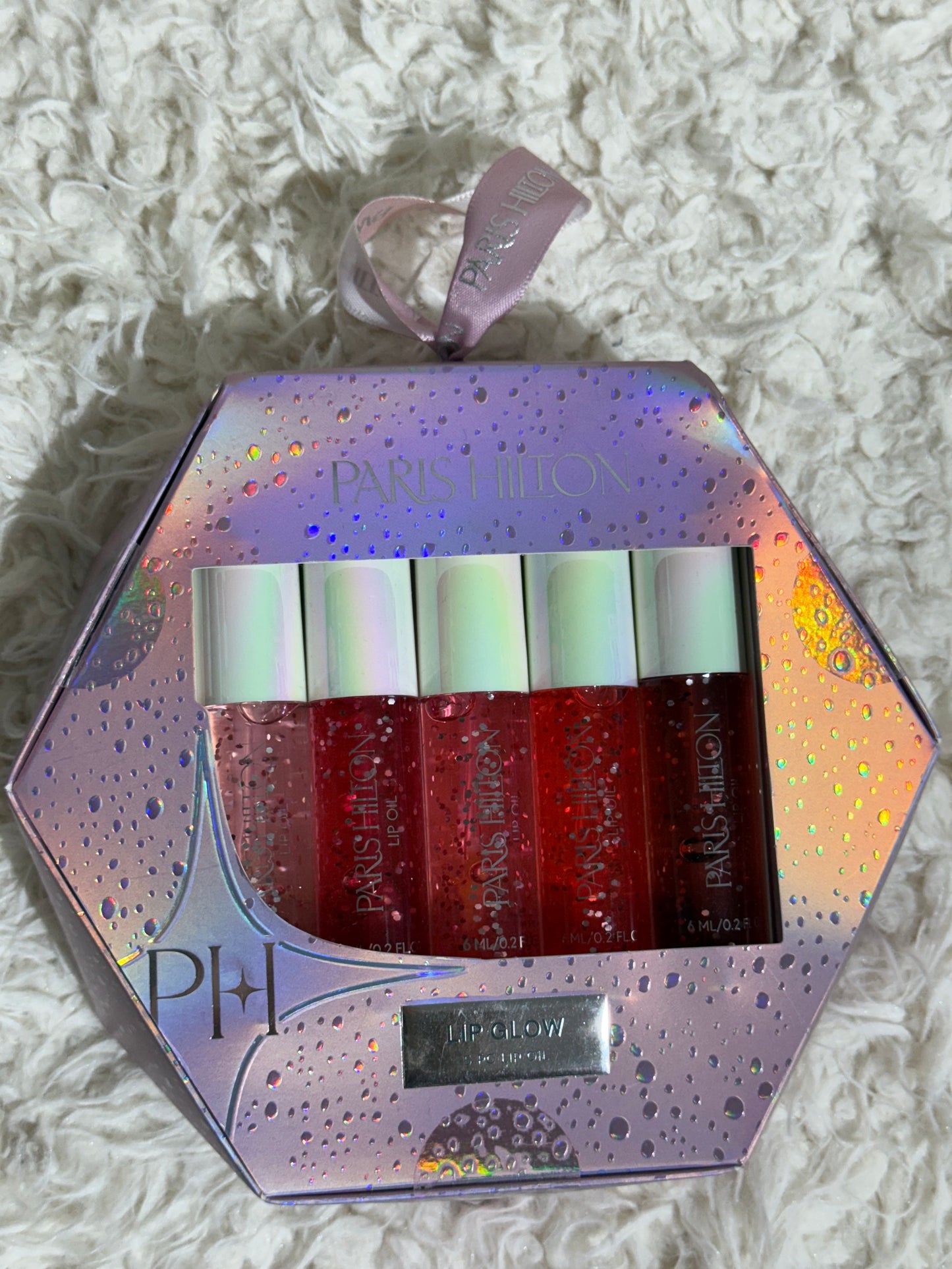 Lip oil Paris Hilton