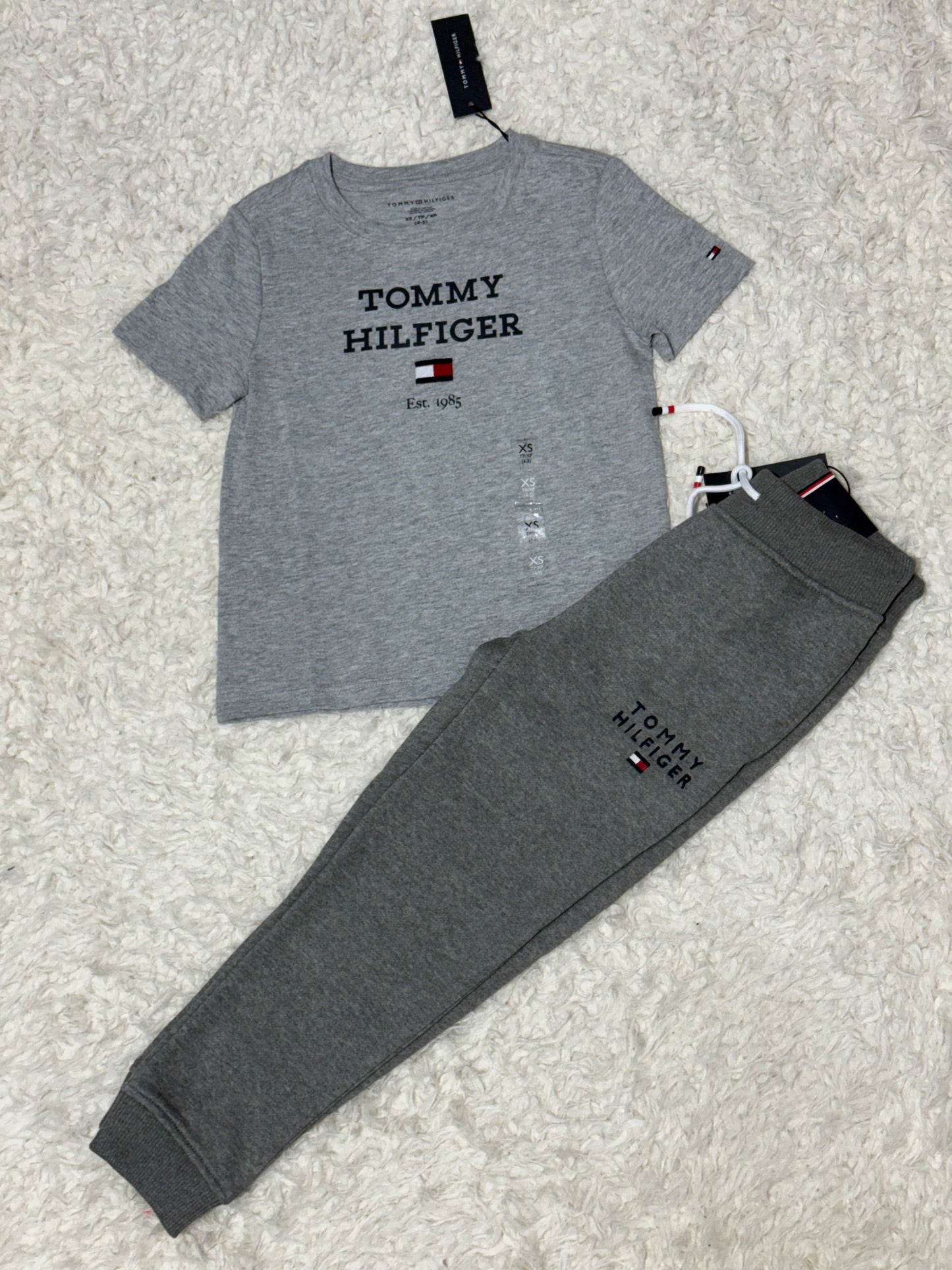 conjunto Tommy Hilfiger