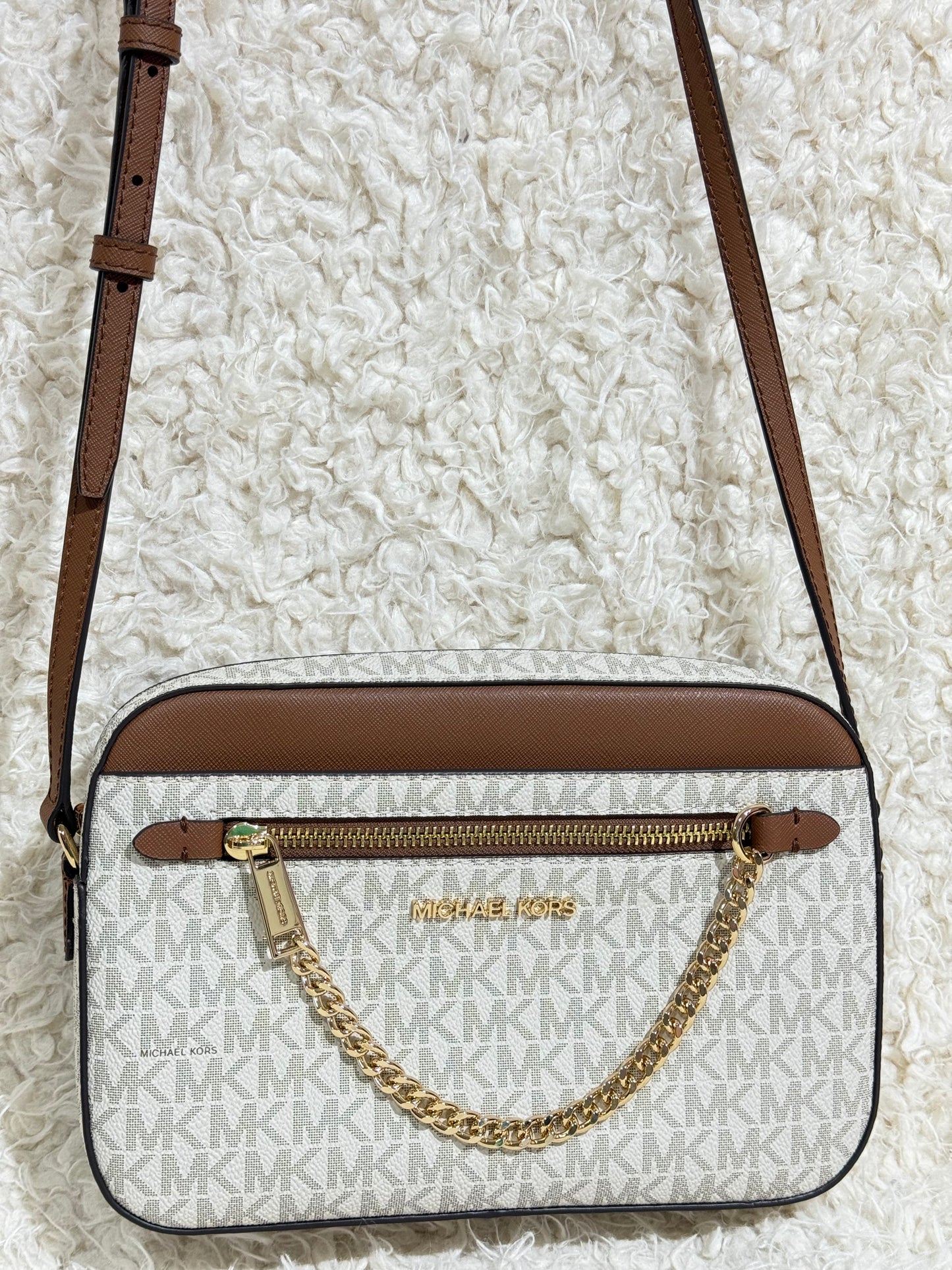 Crossbody Michael kors.